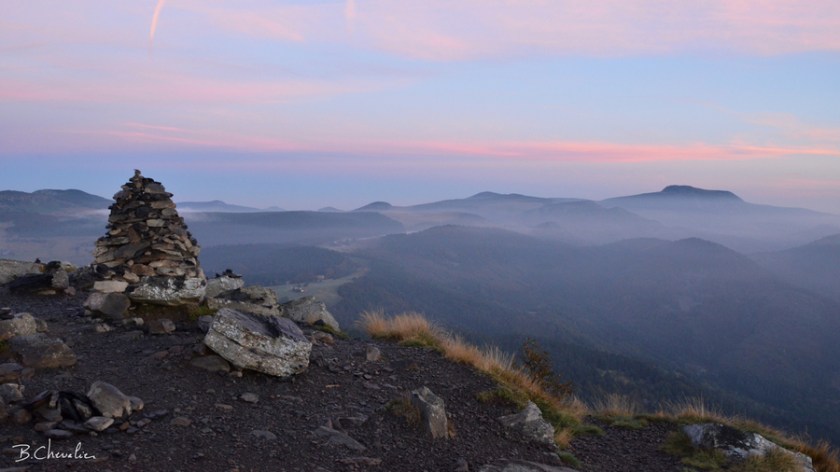 blog-bc-2017-25 - Gerbier de Jonc sept min avant le levé du soleil
