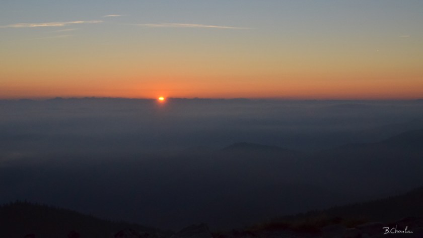 blog- bc-2017-26 Lever de soleil sur le Gerbier de Jonc