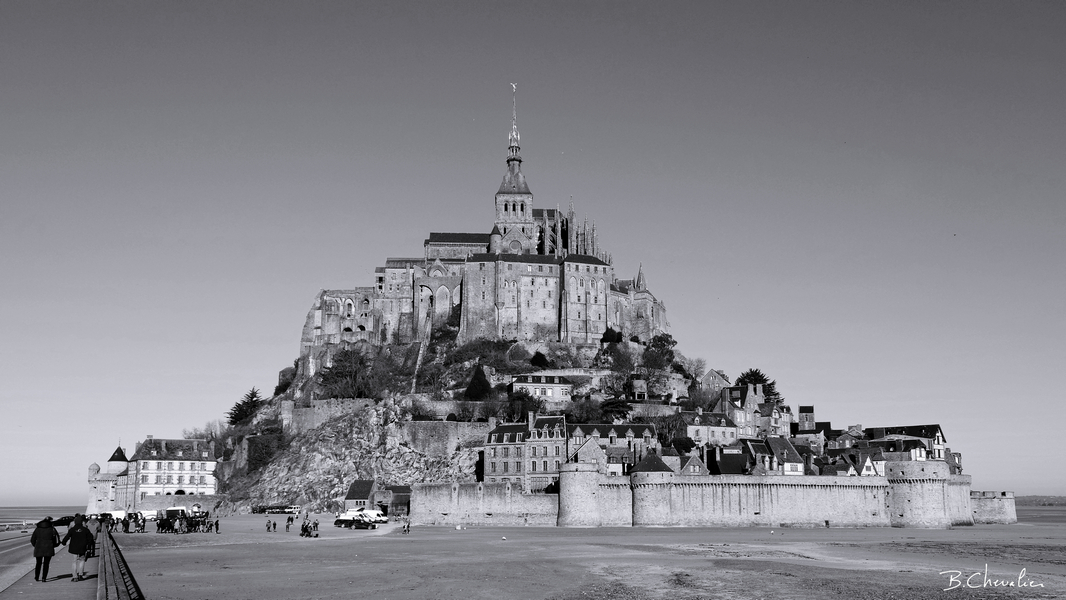 blog-bc-2020-09-Le Mont St Michel en N&amp;B